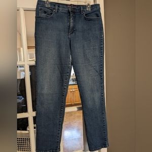Gloria Vanderbilt Jeans size 12